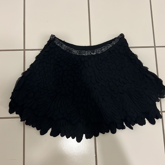 Black Skirt - Picture 4 of 4